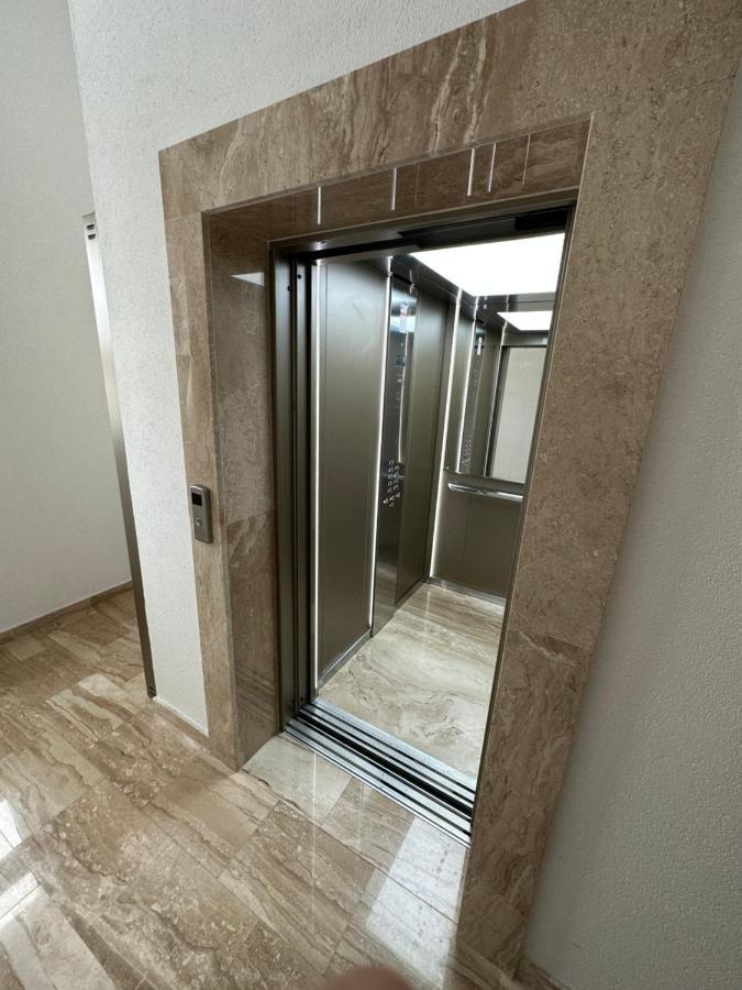 Irina Centre Apartment Подгориця Екстер'єр фото