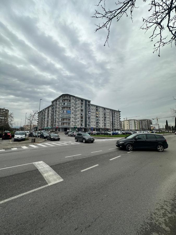 Irina Centre Apartment Подгориця Екстер'єр фото