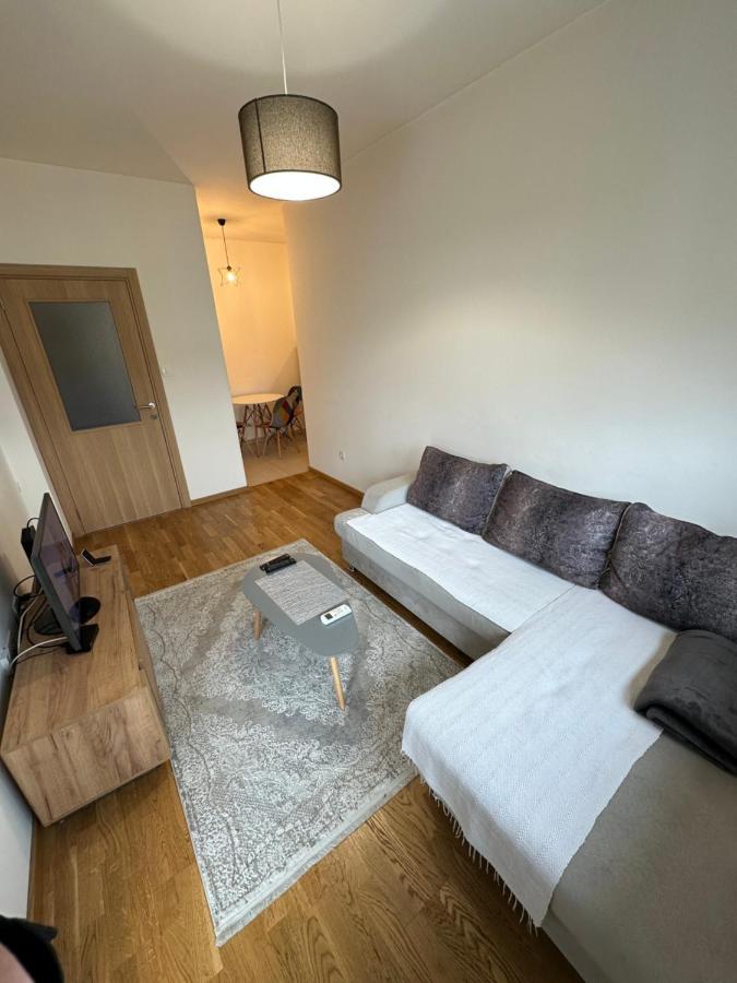 Irina Centre Apartment Подгориця Екстер'єр фото
